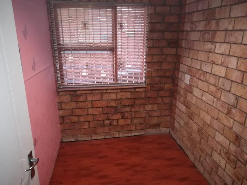 6 Bedroom Property for Sale in Bethelsdorp Eastern Cape